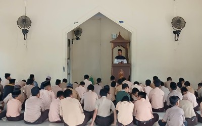 Pelaksanaan Shalat Jumat 9 Agustus 2024, Khotib : Aktivitas Dunia berpahala Akhirat…